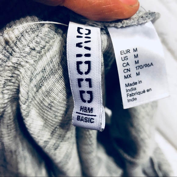 🔸🔸🔸h&m grey long sleeve crop top🔹🔹🔹🔹 - Picture 6 of 7